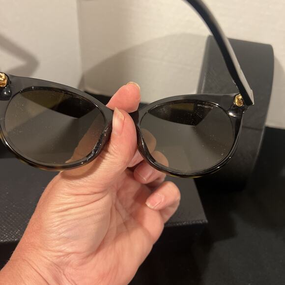 PRADA Womens Sunglasses SPR 230 56020 -2AU-6S1 140 3N main image 9